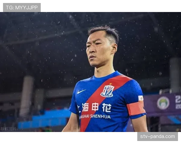 吴曦技术特点：攻守兼备中场核心，跑动覆盖广组织调度稳健